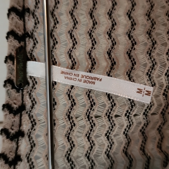 Free People Sleeveless Ruffled Hem Top size: M - Picture 3 of 5